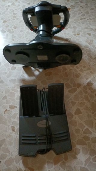 Volante + Pedales para PSP2