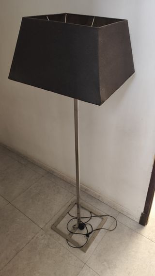 Lámpara pie moderna - Negro y Plata