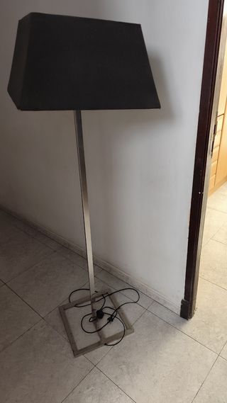 Lámpara pie moderna - Negro y Plata