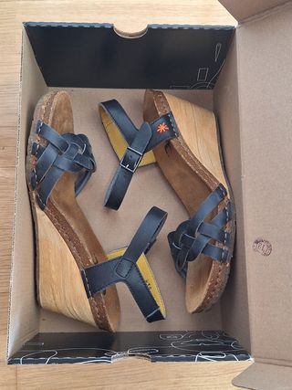Sandalias cuña THE ART COMPANY negras talla 40