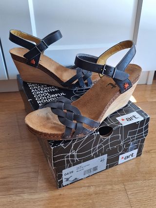 Sandalias cuña THE ART COMPANY negras talla 40