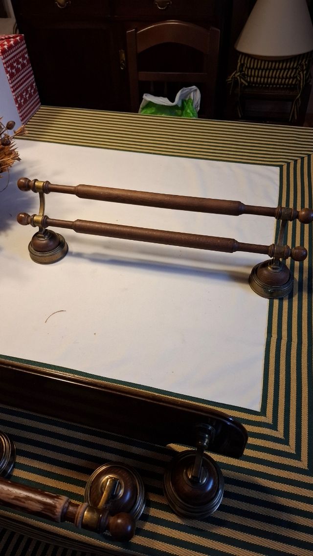 Vendita 50€ Accessori da bagno vintage in legno e metallo, r