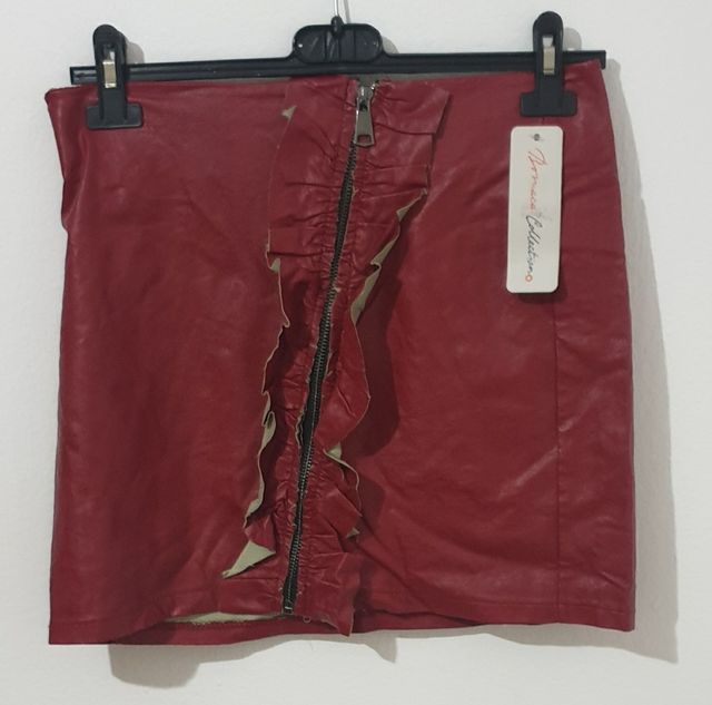 Falda roja Princess Collection L