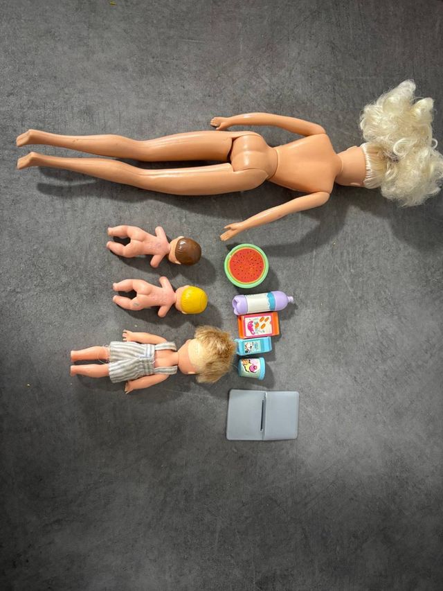 Abbigliamento e accessori per bambole Barbie/Sindy