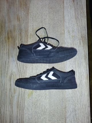 Zapatillas Hummel negras