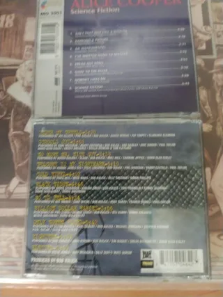 Alice Cooper: Vinilo y 2 CDs  live y tributo