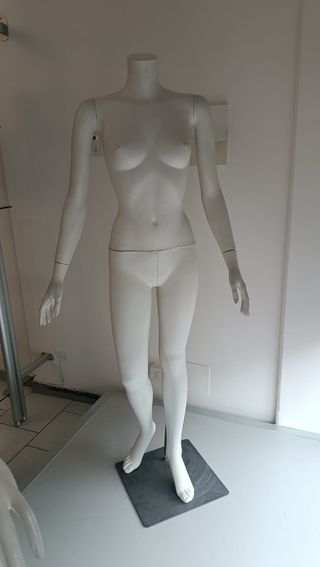 6 manichini sartoriali