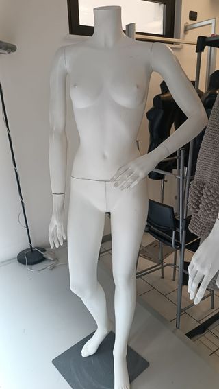 6 manichini sartoriali