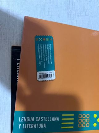 Libros de 5º del colegio Sant Josep de Reus