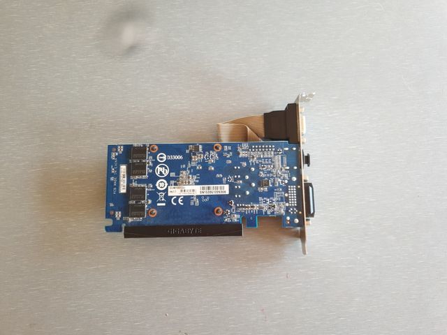 Tarjeta gráfica Gigabyte GT 610