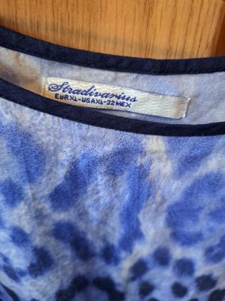 Blusa azul estampado leopardo. Una sola puesta 