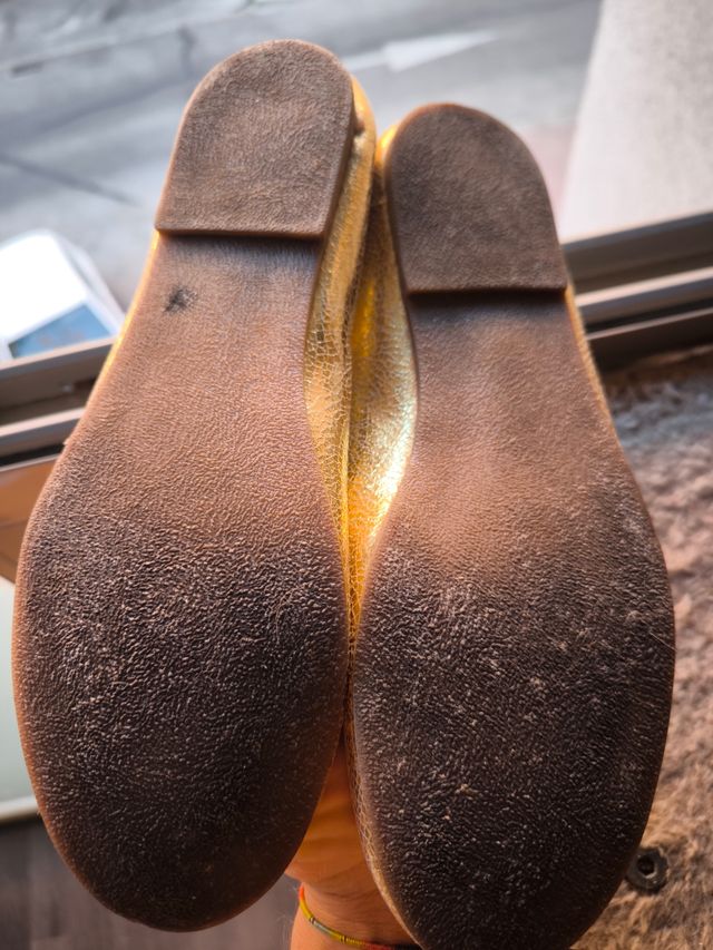 Bailarinas doradas brillantes