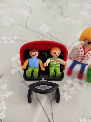 Playmobil: Mamá y carrito gemelar