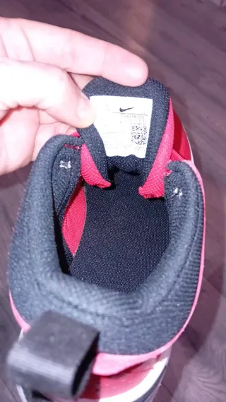Zapatillas Nike rojas - Talla 39