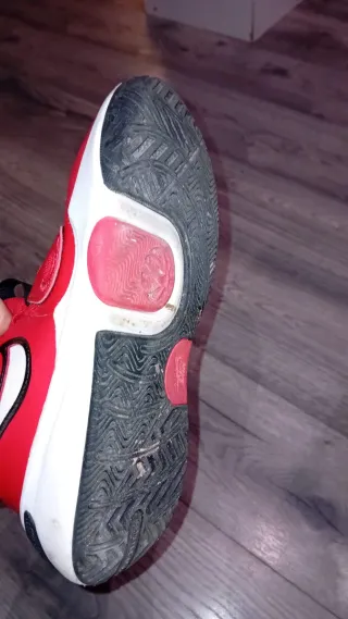 Zapatillas Nike rojas - Talla 39