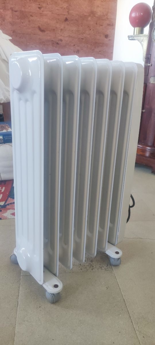 Radiador eléctrico de aceite Solac - 1500W