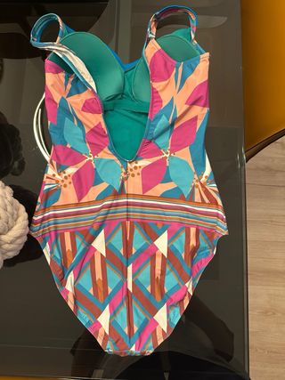 Bañador Venus estampado talla 44