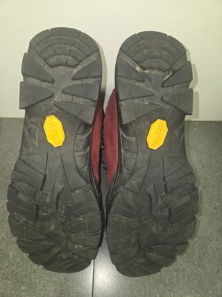 Botas montaña Bestard mujer nº40 3/4