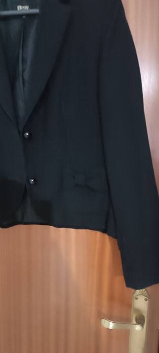 americana negra Elogy mujer