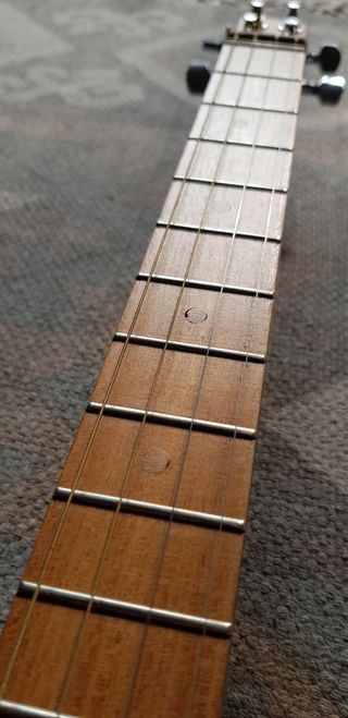 Cigar Box Guitar