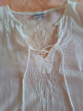 Blusa Pinko bianca ricamata
