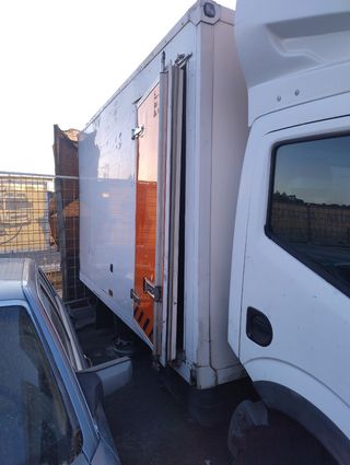 Caja Frigorífica Nissan Cabstar 2007