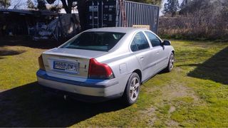 Volvo S60 2004