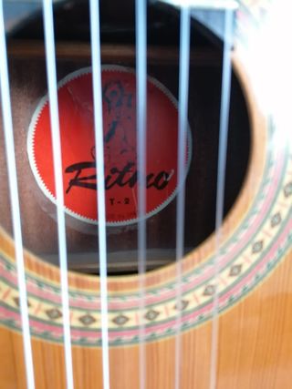 Guitarra clásica RITMO T-2