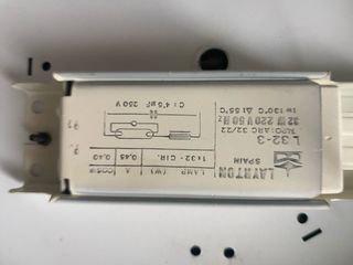 Plafón blanco cocina incluye la lámpara interior