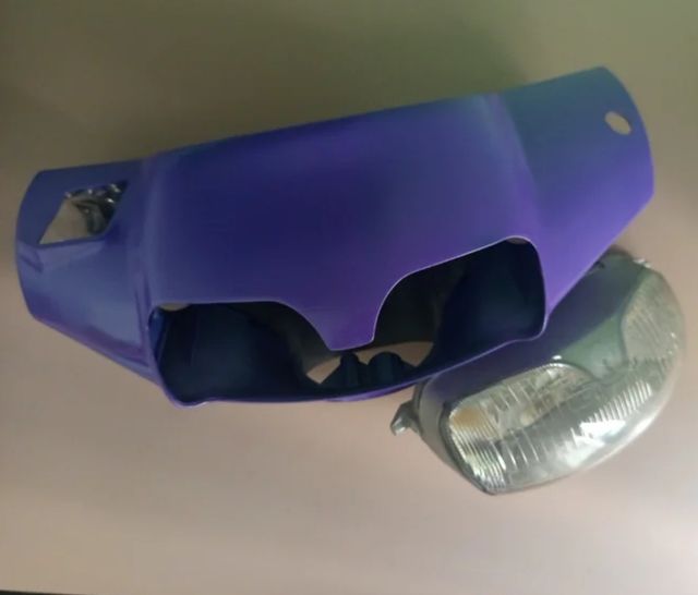 Cabezón y faro Piaggio Zip