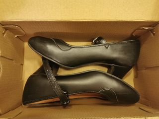 Zapatos tacón negros nº35 - casi nuevos