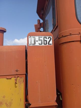 Niveladora champion d562