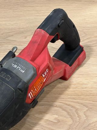 Sierra sable Milwaukee M18 FUEL