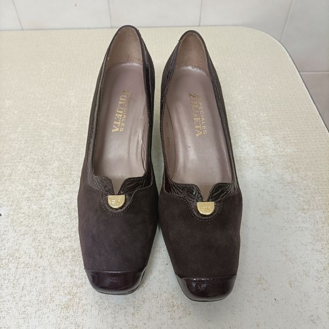 Zapatos  de ante y charol