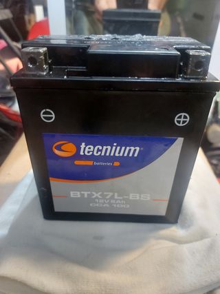 Bateria sh125i ( no da 12v )