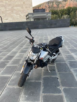 Suzuki GSR 600 2006