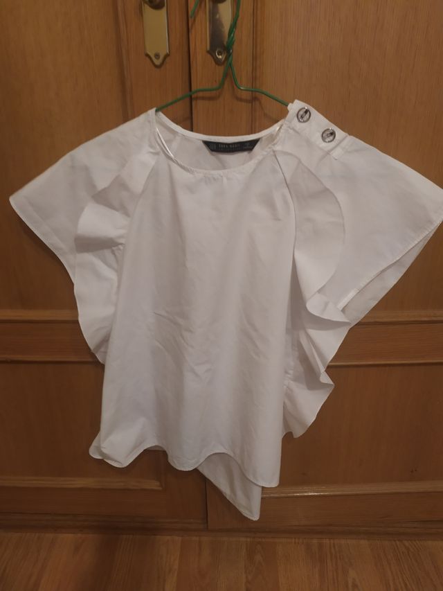 Blusa Zara blanca volantes