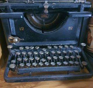 Máquina escribir antigua