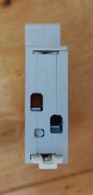 Interruttore magnetotermico BTicino F881N/16