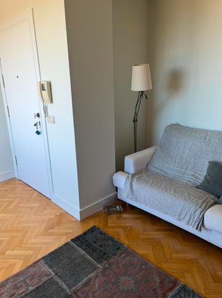 Sofá Roche Bobois lino blanco.