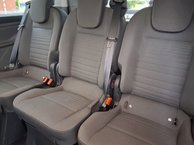Asientos Ford Tourneo Custom 2021