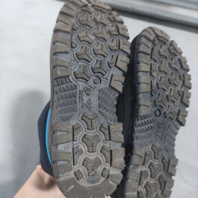 Botas Nieve Niño - Talla 32-33. Quechua.