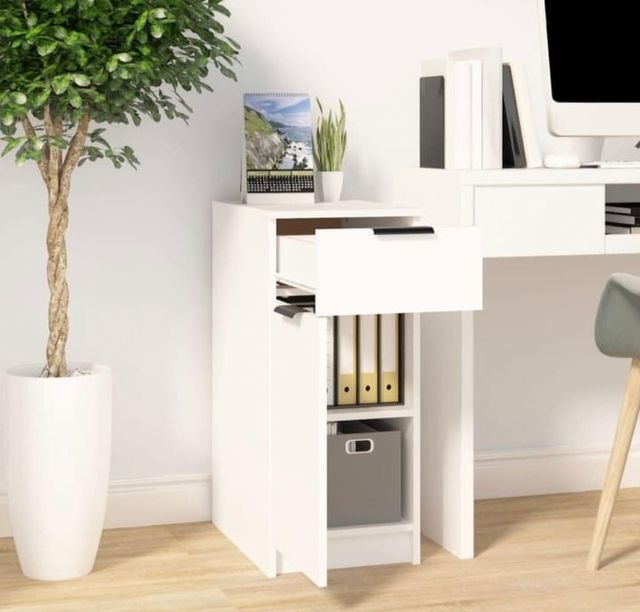 Mesa auxiliar blanca de madera