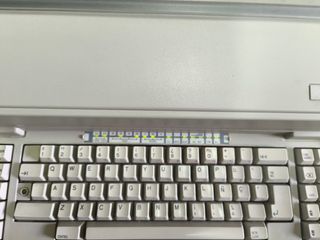 Olivetti ET 2200: Máquina escribir eléctrica
