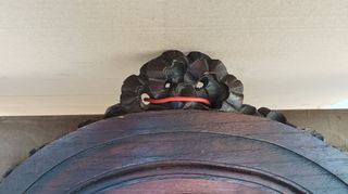 Madonna in legno intagliato