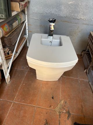 Bidet blanco - Griferia incluida