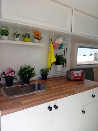 Nissan Cabstar 2011 Camper 