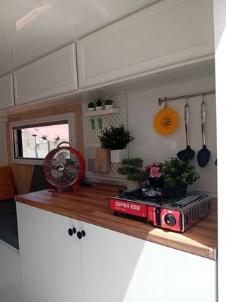 Nissan Cabstar 2011 Camper 