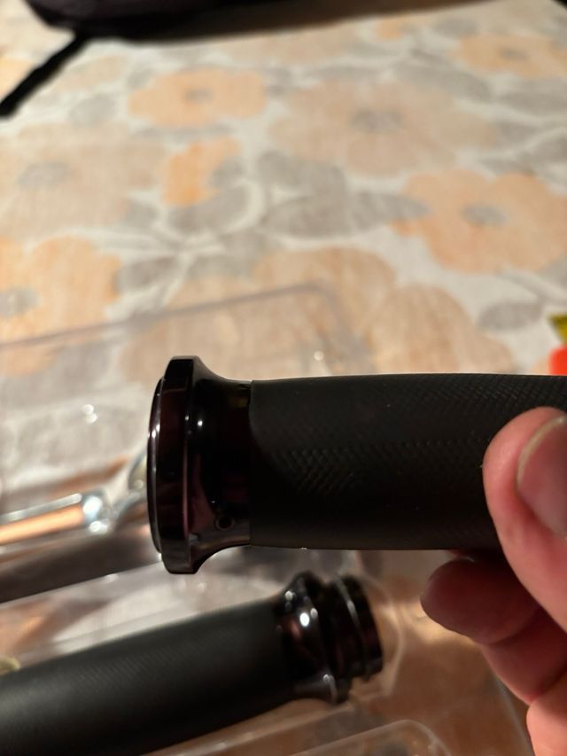 Manopole + Leve set Harley Davidson 