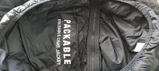 Anorak ZARA negro hombre